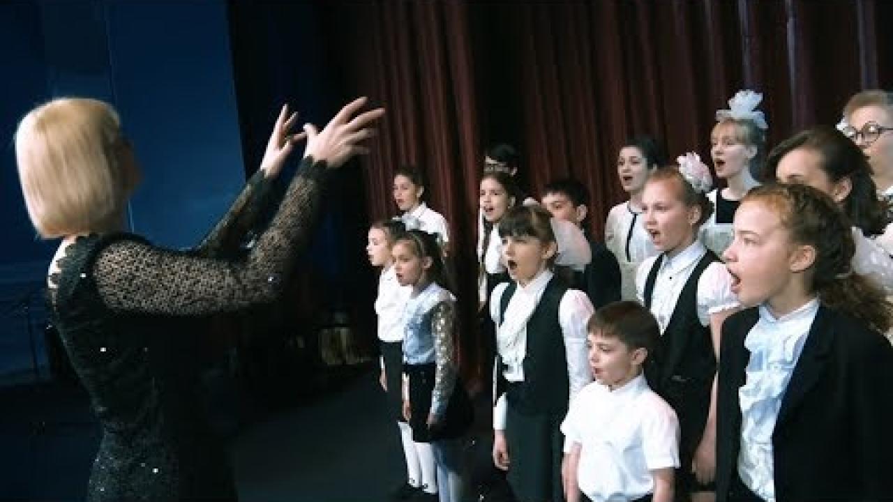 Embedded thumbnail for Rammstein Mutter Kinderchor Cover with Adorable Animal Highlights That Will Melt Your Heart