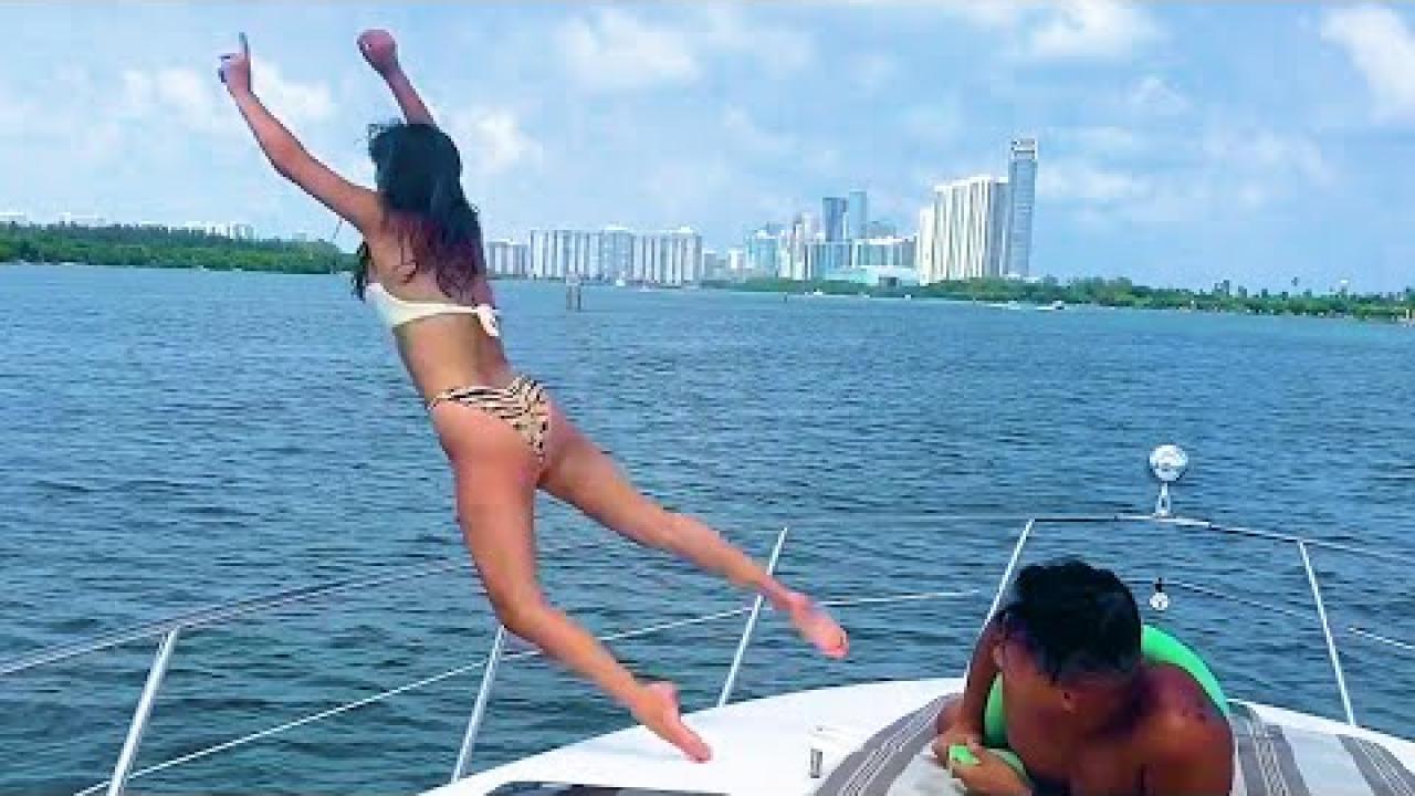 Embedded thumbnail for The Best Videos of All Time Part 13 Featuring Hilarious Pet Humor 2025